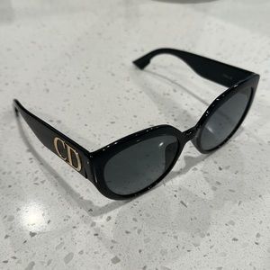 Authentic dior sunglasses